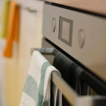 Apartment White Stone Downtown