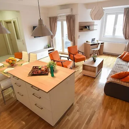 White Stone Downtown Apartment Skopje
